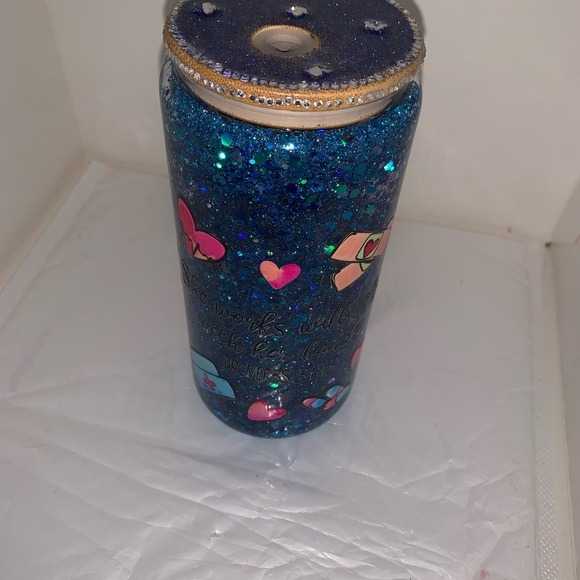 Nurse SnowGlobe Cup - Picture 2 of 2